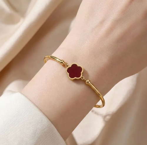 Four-Leaf Clover Titanium Steel Bracelet
